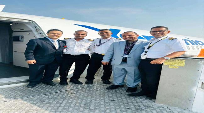 أول رحلة لطائرة اليمنية الجديدة "مملكة حمير" من عدن إلى القاهرة