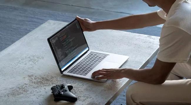 مايكروسوفت تخطط لإطلاق جهاز Surface Studio 2 بمعالج Core i7-13800H وتحسينات في المنافذ