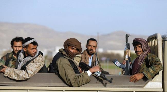 الحوثيون يطردون اسرة "جنوبية" من منزلها في الحديدة