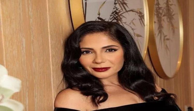 في هدوء تام الفنانة منى زكي تبدأ تصوير "الست"