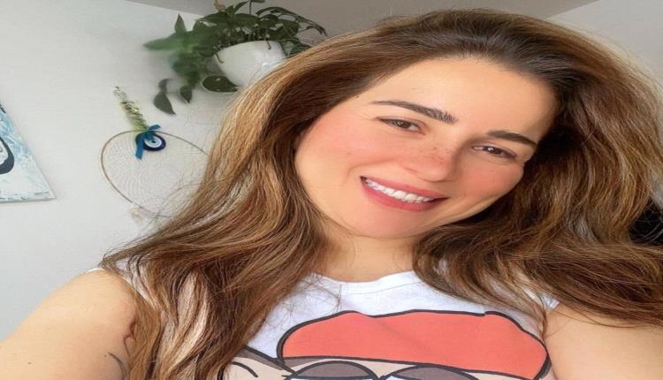 الفنانة مي عز الدين تثير الجدل بحديثها عن الظلم